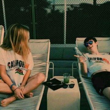 美国情侣爆料视频大全,揭秘真实情感生活瞬间  第3张 美国情侣爆料视频大全,揭秘真实情感生活瞬间  第3张