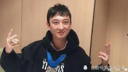 王思聪吃瓜某网红,某网红成焦点人物  第1张 王思聪吃瓜某网红,某网红成焦点人物  第1张