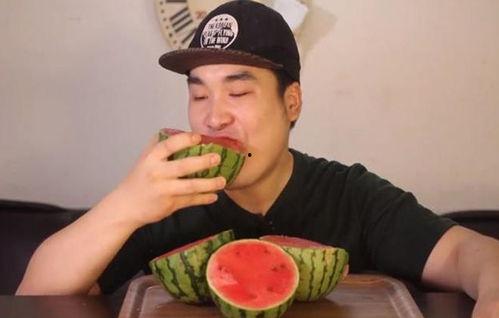 吃瓜网红直播欧美,吃瓜群众围观新潮流  第2张 吃瓜网红直播欧美,吃瓜群众围观新潮流  第2张